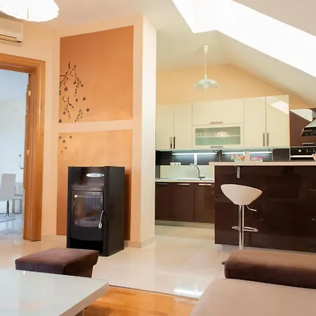 Secret View モスタル